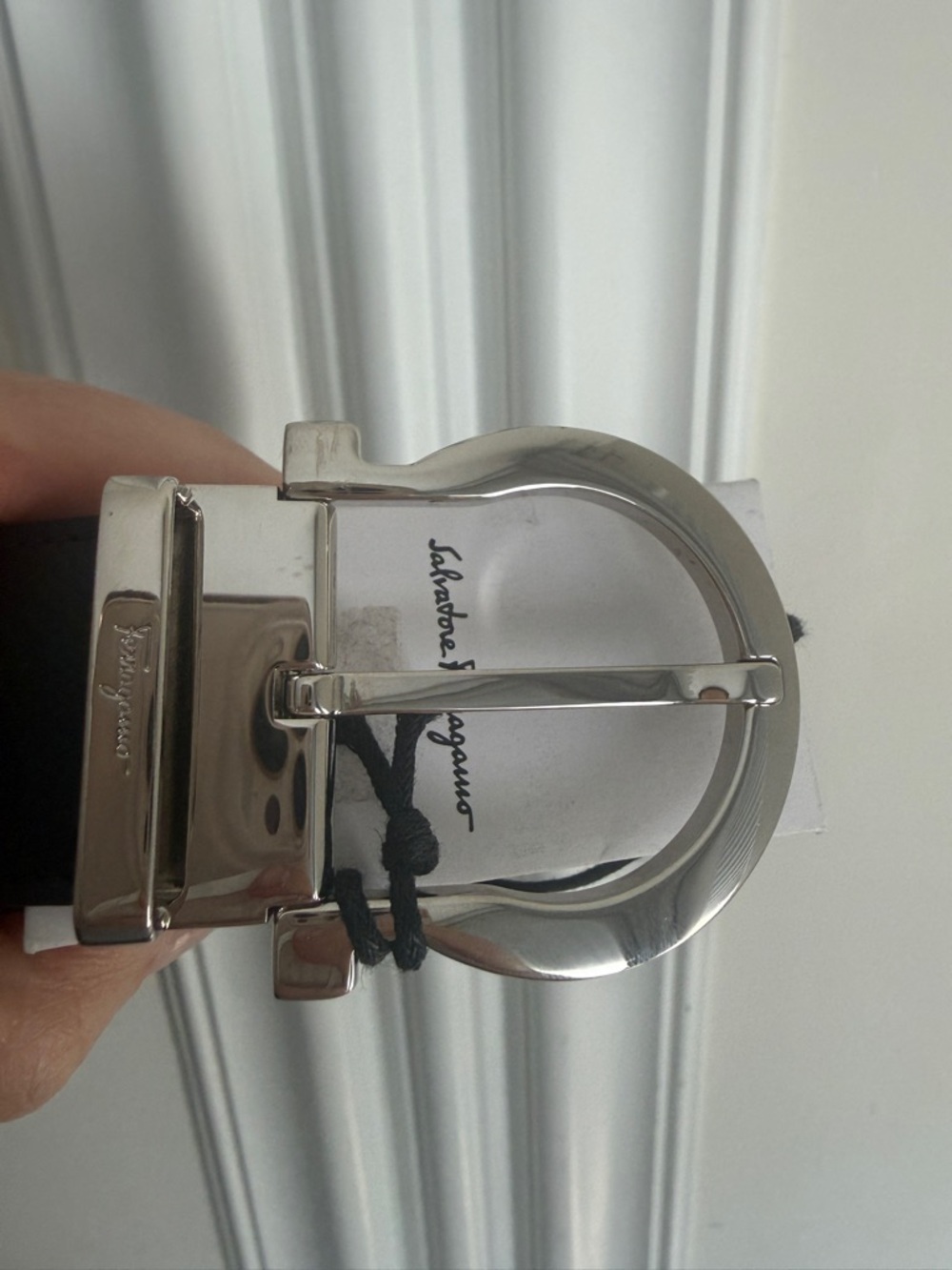 Salvatore Ferragamo Black Leather Belt with Silver Gancini Buckle - Picture 11 of 16